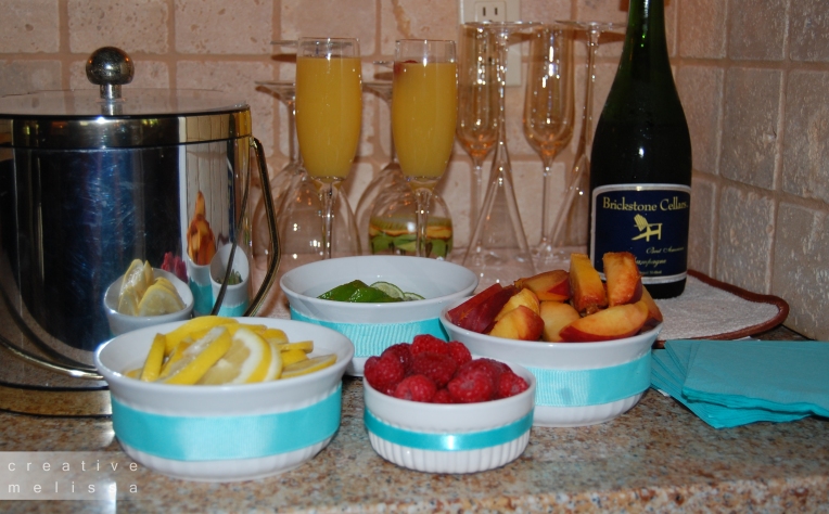 brunch bar mimosas and bellinis